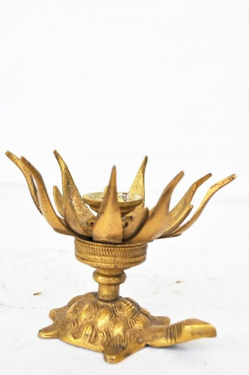 Brass Flower Candle Holder On Tortoise 0.29kg